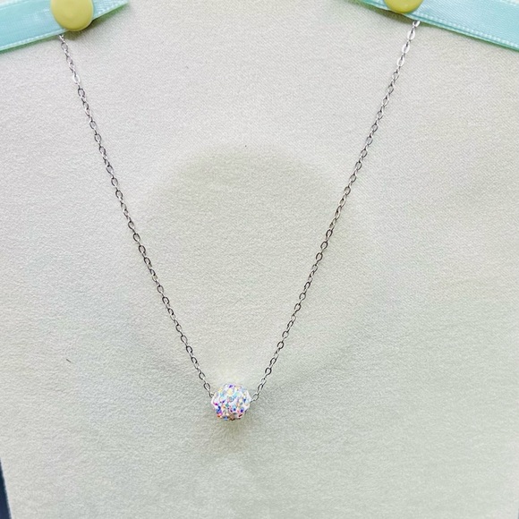 NWT Harriet Ave Iridescent Rhinestone Bead Silver Tone Chain Necklace - Picture 4 of 12